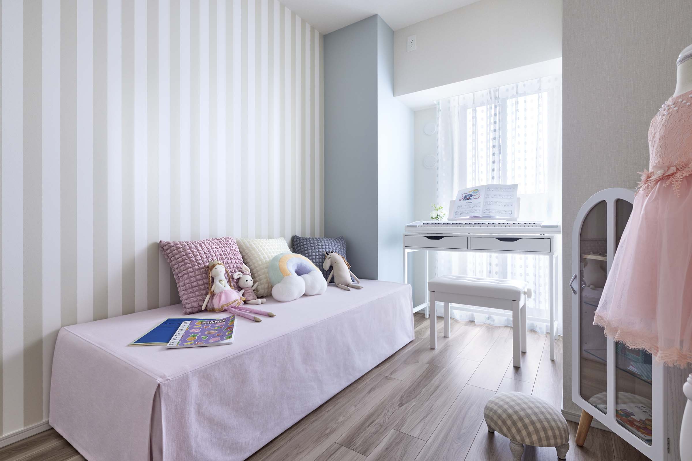 Bedroom (1)